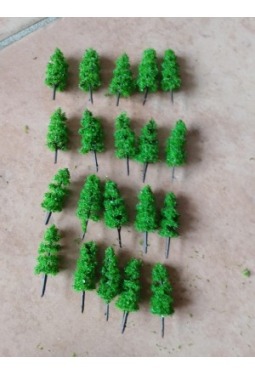 Trees, deciduous trees light green 30-35mm different shape. Baum44